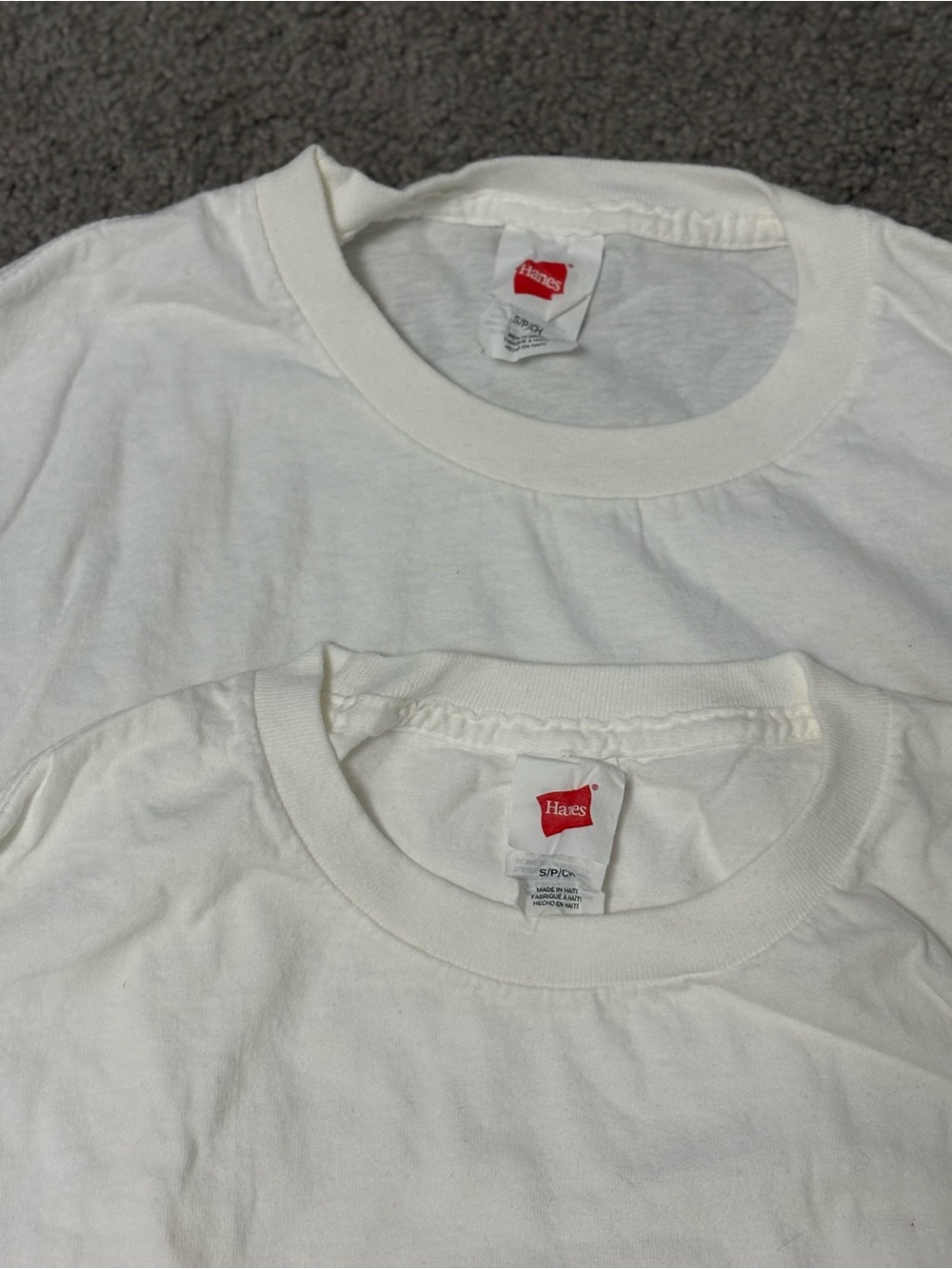 2set Men’s Hanes White Cotten long sleeve T-shirts size small